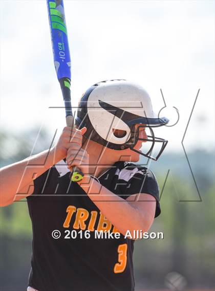 Thumbnail 2 in Red Bank vs McMinn County photogallery.