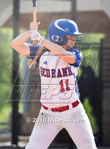Thumbnail 3 in Red Bank vs McMinn County photogallery.