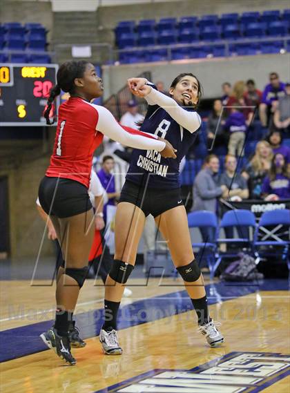 Thumbnail 2 in Vacaville Christian vs Bradshaw Christian (CIF SJS D5 Final) photogallery.