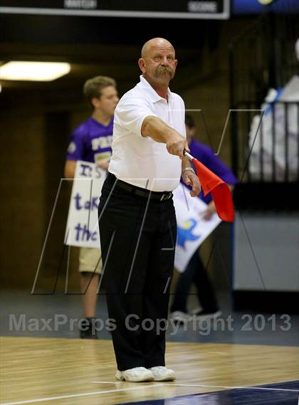 Thumbnail 2 in Vacaville Christian vs Bradshaw Christian (CIF SJS D5 Final) photogallery.