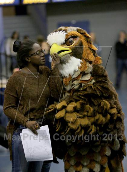 Thumbnail 3 in Vacaville Christian vs Bradshaw Christian (CIF SJS D5 Final) photogallery.