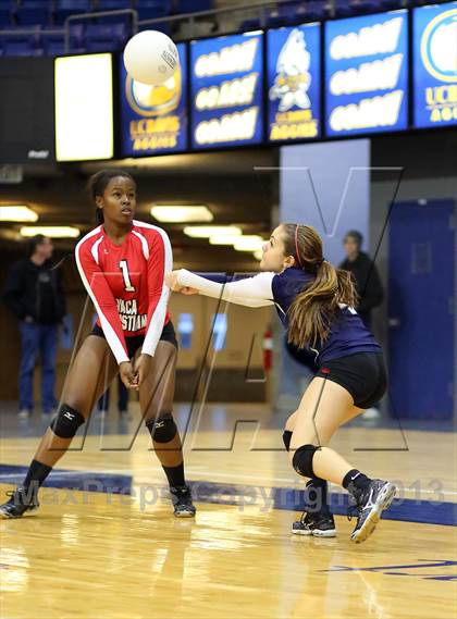 Thumbnail 1 in Vacaville Christian vs Bradshaw Christian (CIF SJS D5 Final) photogallery.