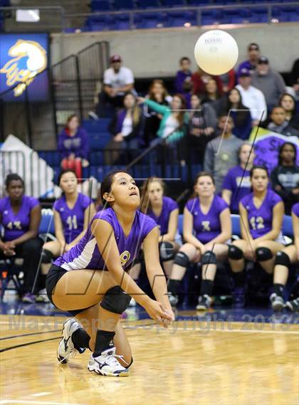 Thumbnail 2 in Vacaville Christian vs Bradshaw Christian (CIF SJS D5 Final) photogallery.