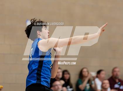 Thumbnail 3 in Grandview vs. Mountain Vista photogallery.