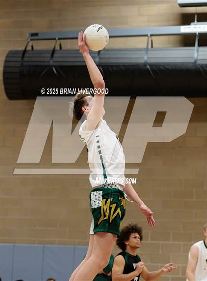 Thumbnail 2 in Grandview vs. Mountain Vista photogallery.