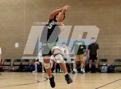 Thumbnail 2 in Grandview vs. Mountain Vista photogallery.