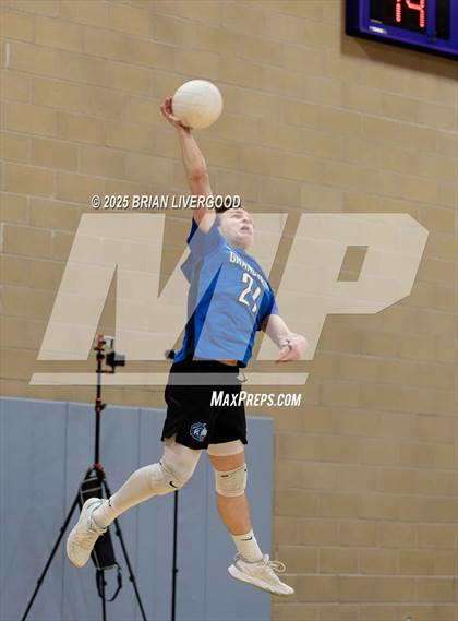 Thumbnail 2 in Grandview vs. Mountain Vista photogallery.