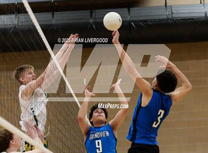 Thumbnail 2 in Grandview vs. Mountain Vista photogallery.
