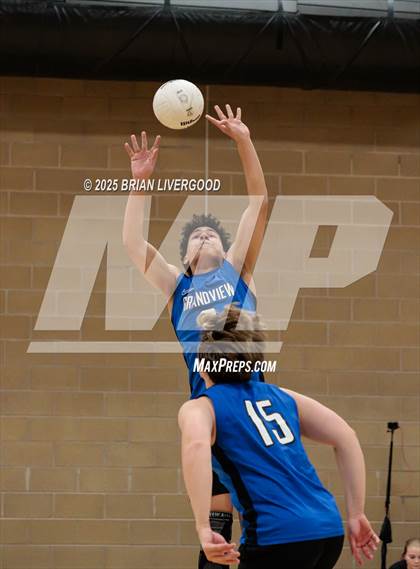 Thumbnail 2 in Grandview vs. Mountain Vista photogallery.