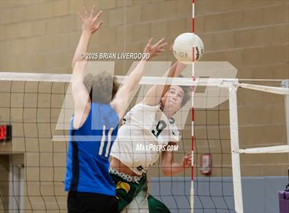 Thumbnail 2 in Grandview vs. Mountain Vista photogallery.