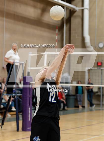 Thumbnail 2 in Grandview vs. Mountain Vista photogallery.