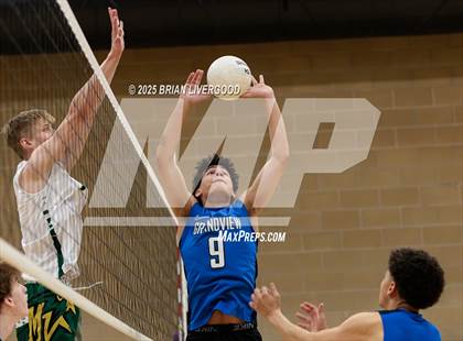 Thumbnail 3 in Grandview vs. Mountain Vista photogallery.