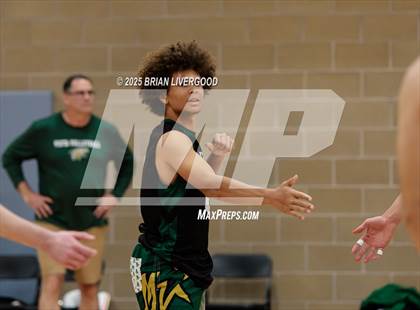 Thumbnail 3 in Grandview vs. Mountain Vista photogallery.