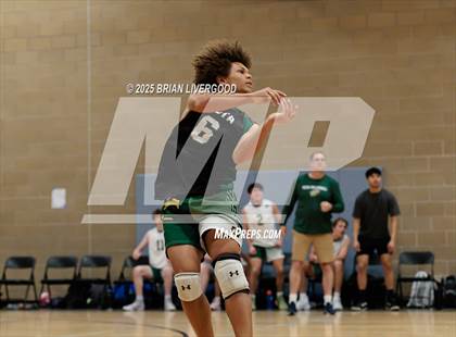 Thumbnail 3 in Grandview vs. Mountain Vista photogallery.