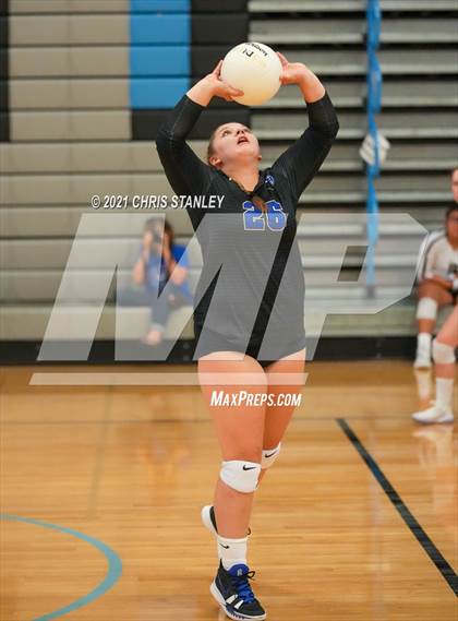 Thumbnail 3 in Westview vs Paradise Honors (Wolves Classic) photogallery.