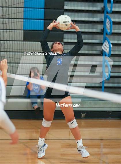 Thumbnail 3 in Westview vs Paradise Honors (Wolves Classic) photogallery.