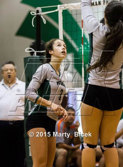 Thumbnail 2 in Pitman vs Merced photogallery.
