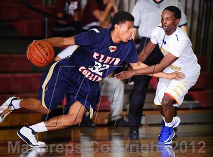 Thumbnail 2 in Copperas Cove vs Klein Collins (McDonald's Texas Invitational) photogallery.