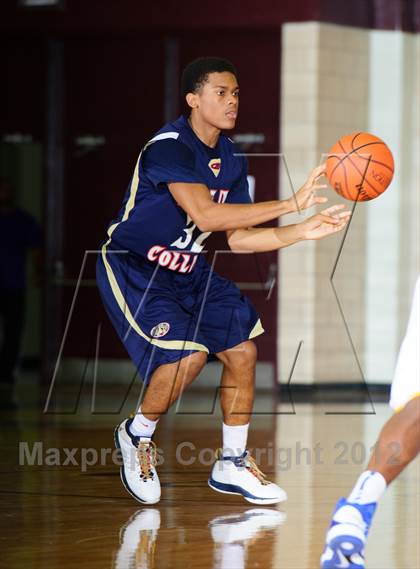 Thumbnail 3 in Copperas Cove vs Klein Collins (McDonald's Texas Invitational) photogallery.