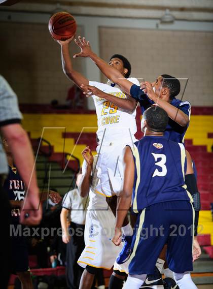 Thumbnail 1 in Copperas Cove vs Klein Collins (McDonald's Texas Invitational) photogallery.