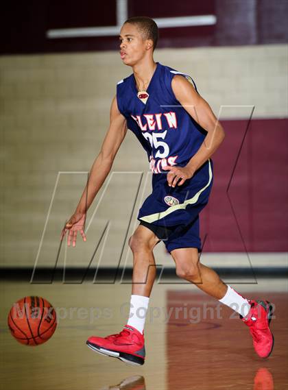 Thumbnail 3 in Copperas Cove vs Klein Collins (McDonald's Texas Invitational) photogallery.