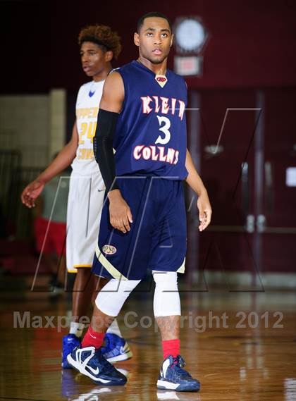 Thumbnail 2 in Copperas Cove vs Klein Collins (McDonald's Texas Invitational) photogallery.
