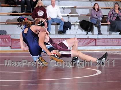 Thumbnail 2 in Benton vs Pinckneyville photogallery.