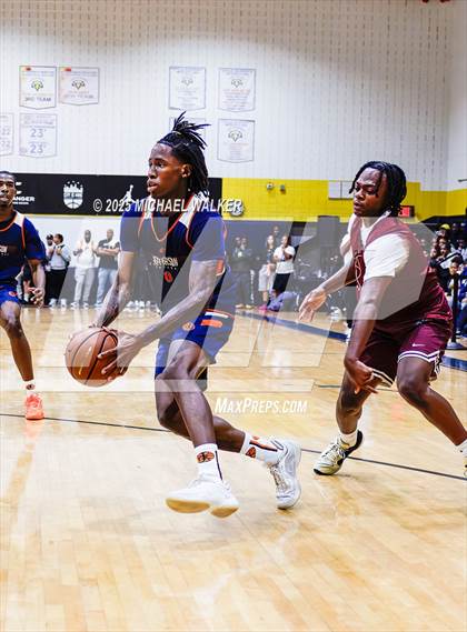 Thumbnail 3 in Thomas Jefferson Campus Vs Christ the King (City Is Mine HS Classic) photogallery.