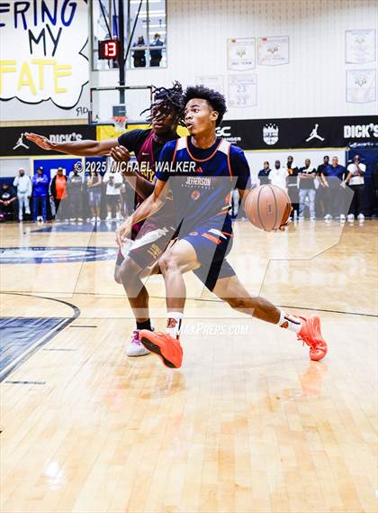 Thumbnail 3 in Thomas Jefferson Campus Vs Christ the King (City Is Mine HS Classic) photogallery.