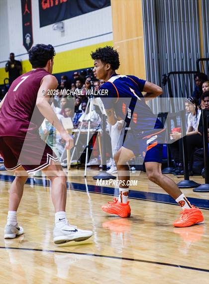 Thumbnail 1 in Thomas Jefferson Campus Vs Christ the King (City Is Mine HS Classic) photogallery.