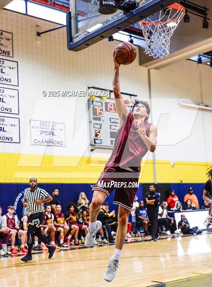 Thumbnail 1 in Thomas Jefferson Campus Vs Christ the King (City Is Mine HS Classic) photogallery.