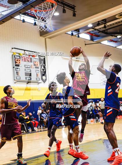 Thumbnail 1 in Thomas Jefferson Campus Vs Christ the King (City Is Mine HS Classic) photogallery.