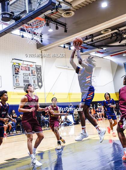 Thumbnail 1 in Thomas Jefferson Campus Vs Christ the King (City Is Mine HS Classic) photogallery.