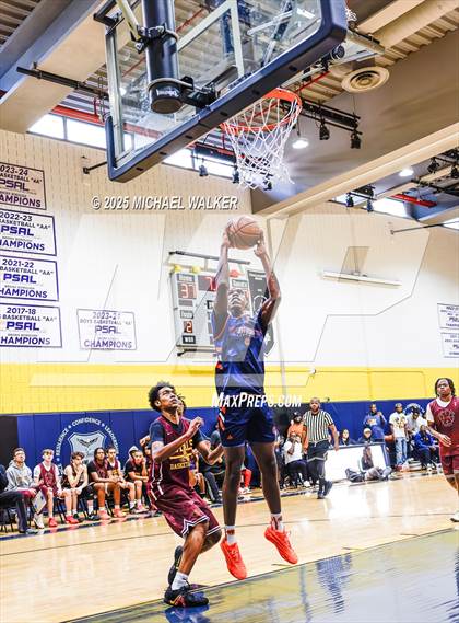 Thumbnail 3 in Thomas Jefferson Campus Vs Christ the King (City Is Mine HS Classic) photogallery.