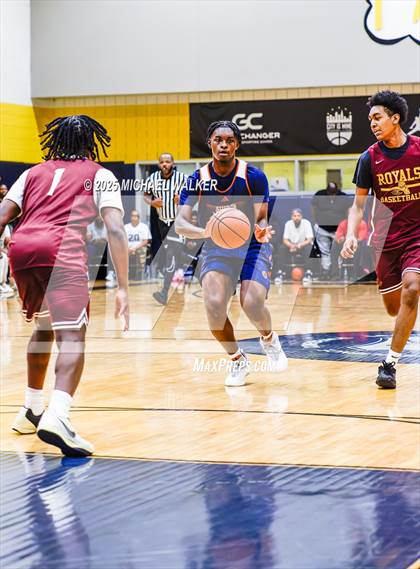 Thumbnail 2 in Thomas Jefferson Campus Vs Christ the King (City Is Mine HS Classic) photogallery.