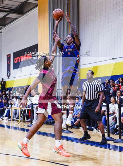 Thumbnail 2 in Thomas Jefferson Campus Vs Christ the King (City Is Mine HS Classic) photogallery.