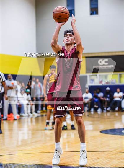 Thumbnail 3 in Thomas Jefferson Campus Vs Christ the King (City Is Mine HS Classic) photogallery.