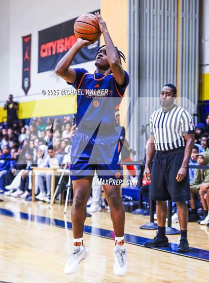 Thumbnail 1 in Thomas Jefferson Campus Vs Christ the King (City Is Mine HS Classic) photogallery.