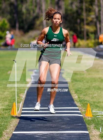 Thumbnail 2 in South Walton vs. Niceville (Seahawk Invitational) photogallery.