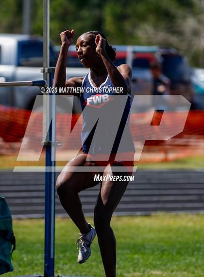 Thumbnail 3 in South Walton vs. Niceville (Seahawk Invitational) photogallery.