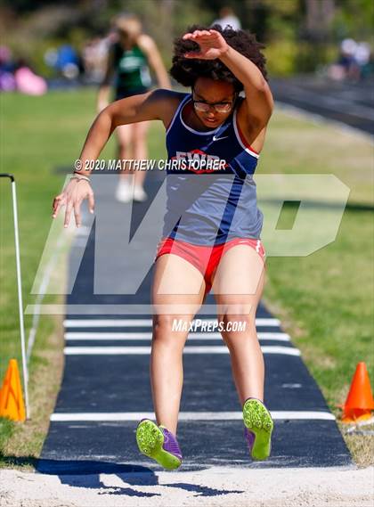 Thumbnail 2 in South Walton vs. Niceville (Seahawk Invitational) photogallery.