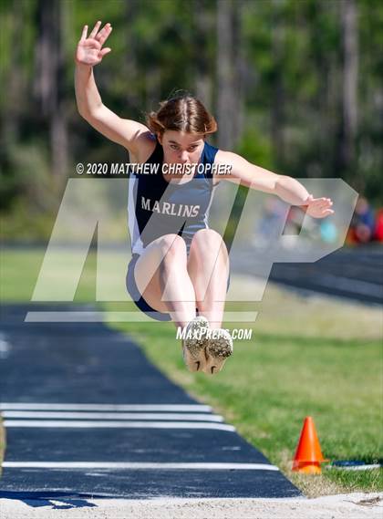 Thumbnail 2 in South Walton vs. Niceville (Seahawk Invitational) photogallery.
