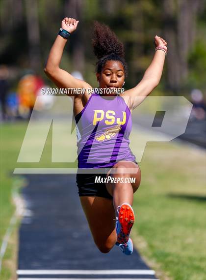Thumbnail 2 in South Walton vs. Niceville (Seahawk Invitational) photogallery.