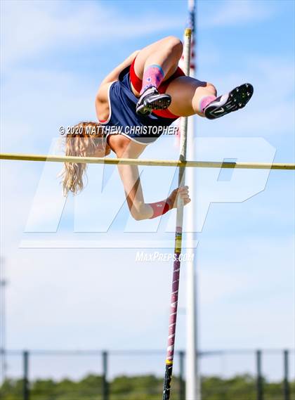 Thumbnail 1 in South Walton vs. Niceville (Seahawk Invitational) photogallery.
