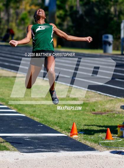 Thumbnail 2 in South Walton vs. Niceville (Seahawk Invitational) photogallery.
