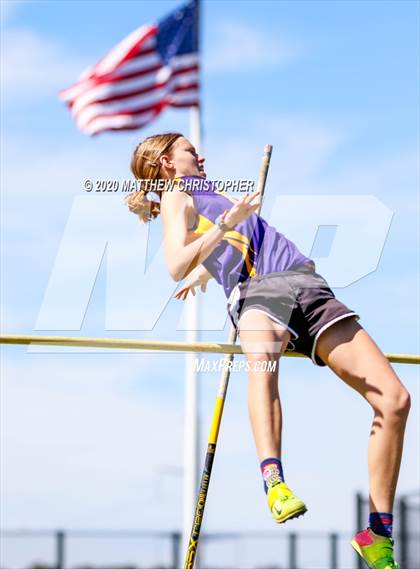 Thumbnail 2 in South Walton vs. Niceville (Seahawk Invitational) photogallery.