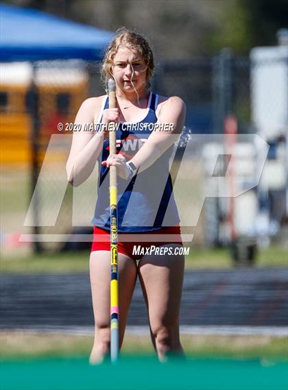 Thumbnail 1 in South Walton vs. Niceville (Seahawk Invitational) photogallery.
