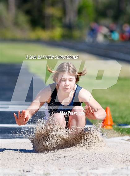 Thumbnail 2 in South Walton vs. Niceville (Seahawk Invitational) photogallery.