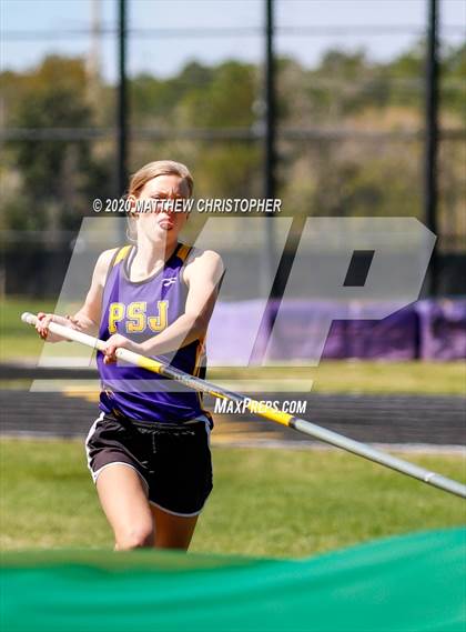 Thumbnail 2 in South Walton vs. Niceville (Seahawk Invitational) photogallery.