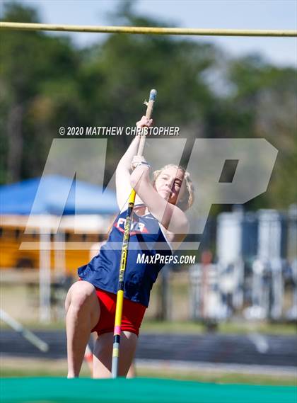 Thumbnail 2 in South Walton vs. Niceville (Seahawk Invitational) photogallery.